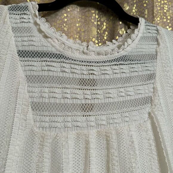 Express Ivory Lace Embroidered Quarter Sleeve Bodysuit Small - Picture 4 of 9